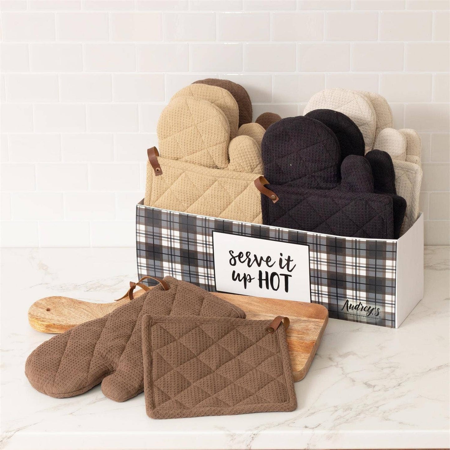 Neutral Oven Mitt & Pot Holder Bundle