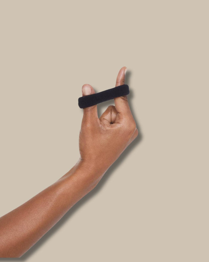 Recycled Nylon Thick Hair Elastics | Black (6 pc)