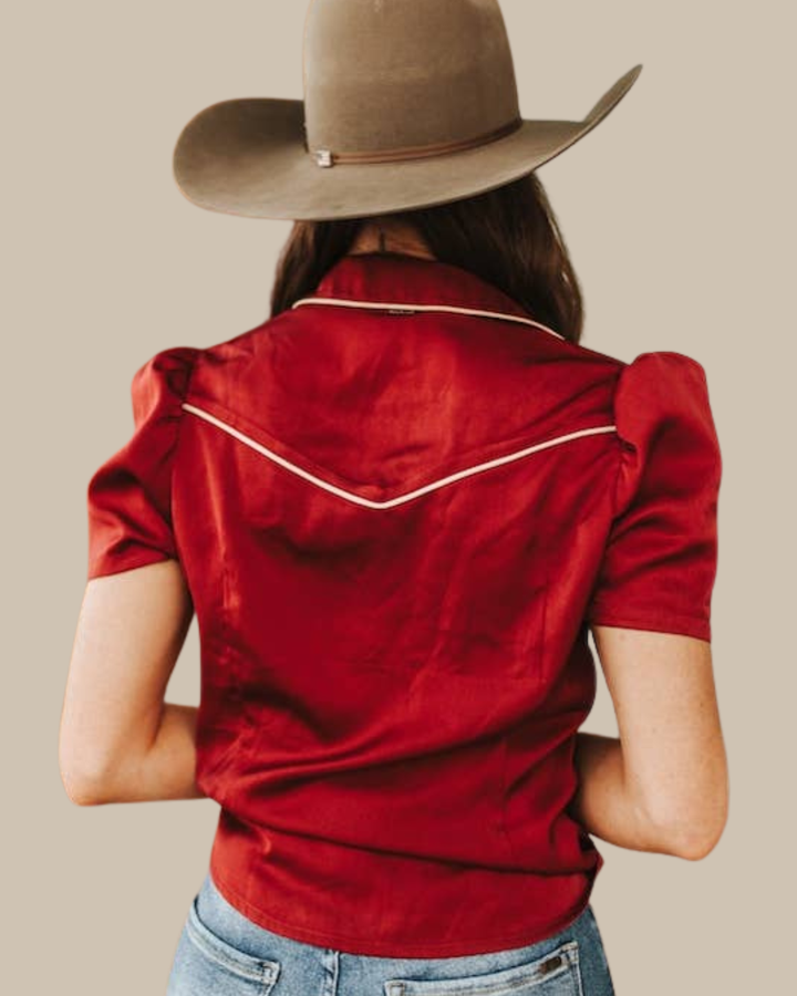 Satin Contrast Arrow Pearl Snap Puff Sleeve Top | Burgundy
